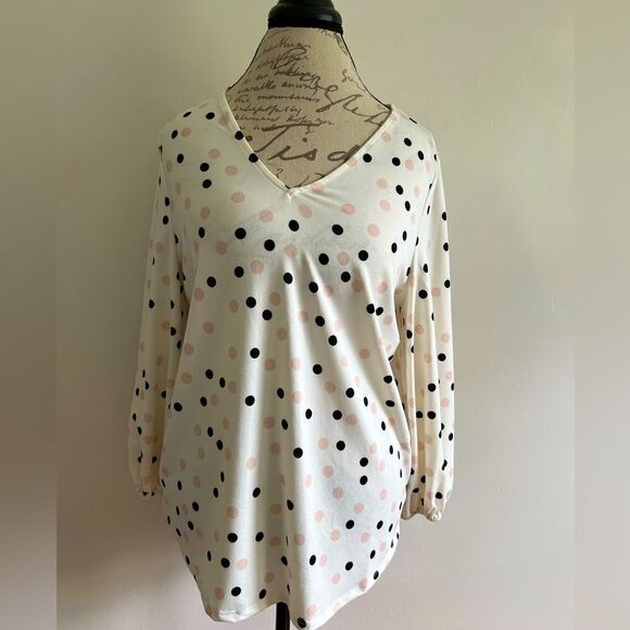 Adrianna Papell Polka Dot Top - Picture 1 of 4